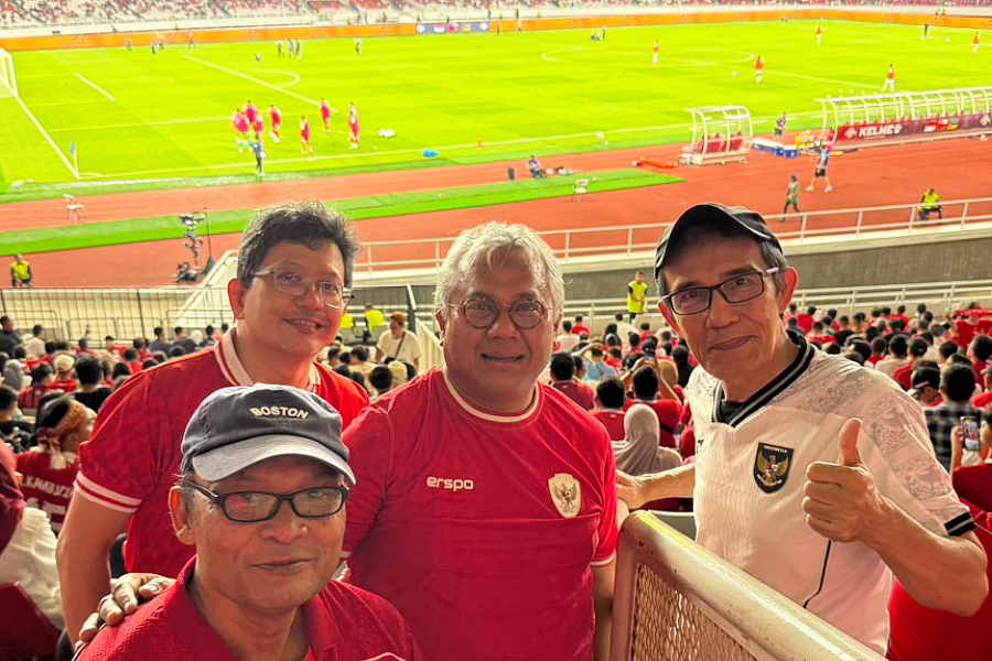 Arief Budiman dan kegembiraan dalam Sepak Bola