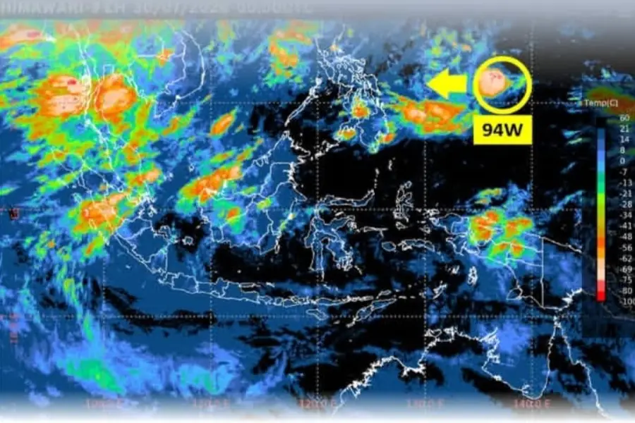 BMKG Peringatkan Bibit Siklon Tropis 94W Berpotensi Picu Gelombang Tinggi Posisi Bibit Siklon Tropis 94W/BMKG