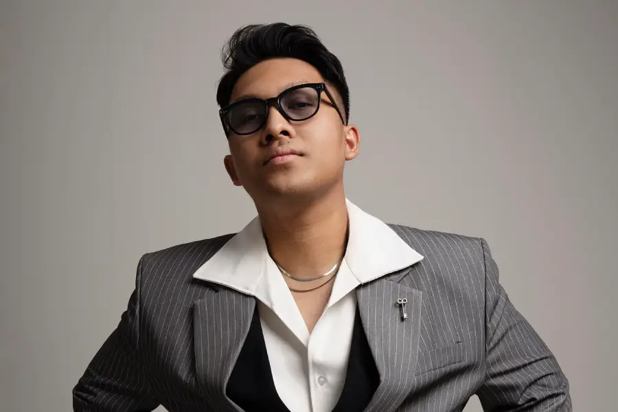 Selalu Hadirkan Warna Baru, KELJO Rilis Single “Cinta/Candu” soal Toxic Relationship KELJO menghadirkan karya terbaru