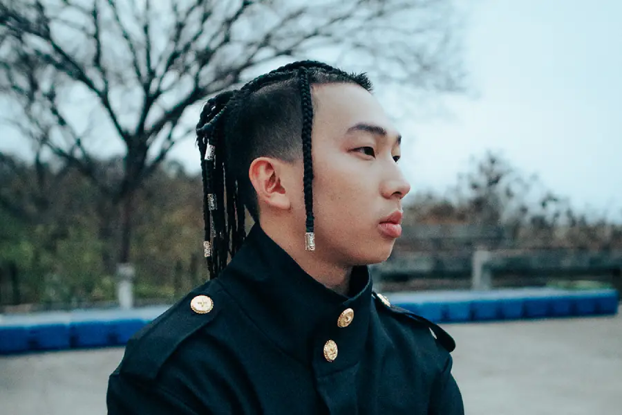 Bennett A.K. Rilis “Get Back”, Lagu Penyemangat untuk Mereka yang Berjuang hingga Ronde Terakhir Bennett A.K. Get Back