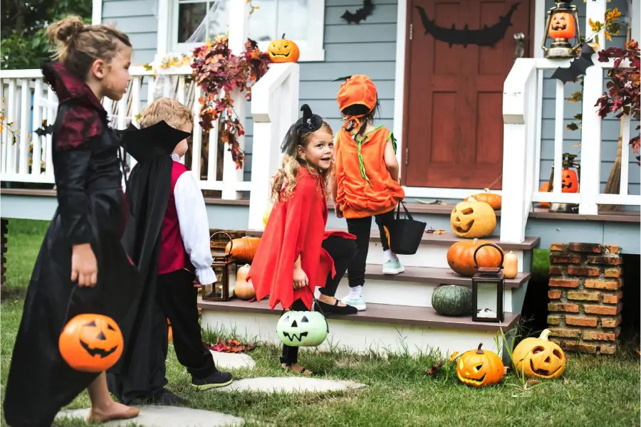 Mengenal Halloween, Perayaan 31 Oktober yang Identik dengan Labu dan Kostum Seram Dok Foto Library of Congress