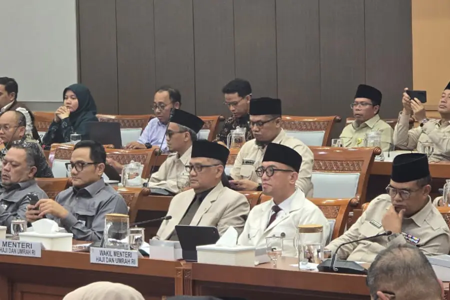 Pemerintah-DPR Sepakati BPIH 2027, Biaya Haji yang Ditanggung Jemaah Turun Rp3,4 Juta Pemerintah-DPR Sepakati BPIH 2027