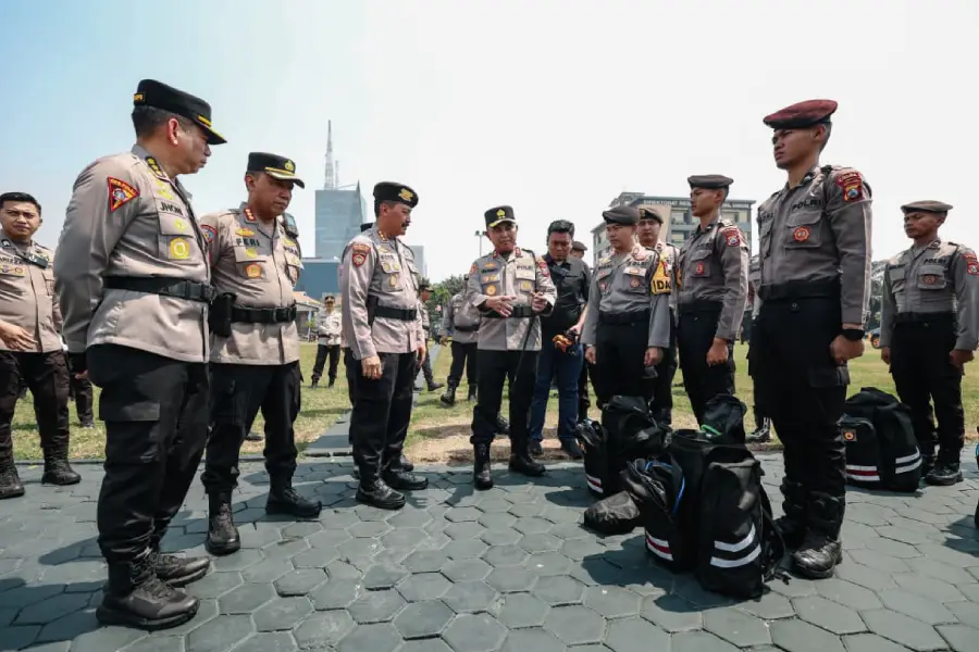 Polda Jatim mengerahkan pasukan BKO untuk menangani karhutla